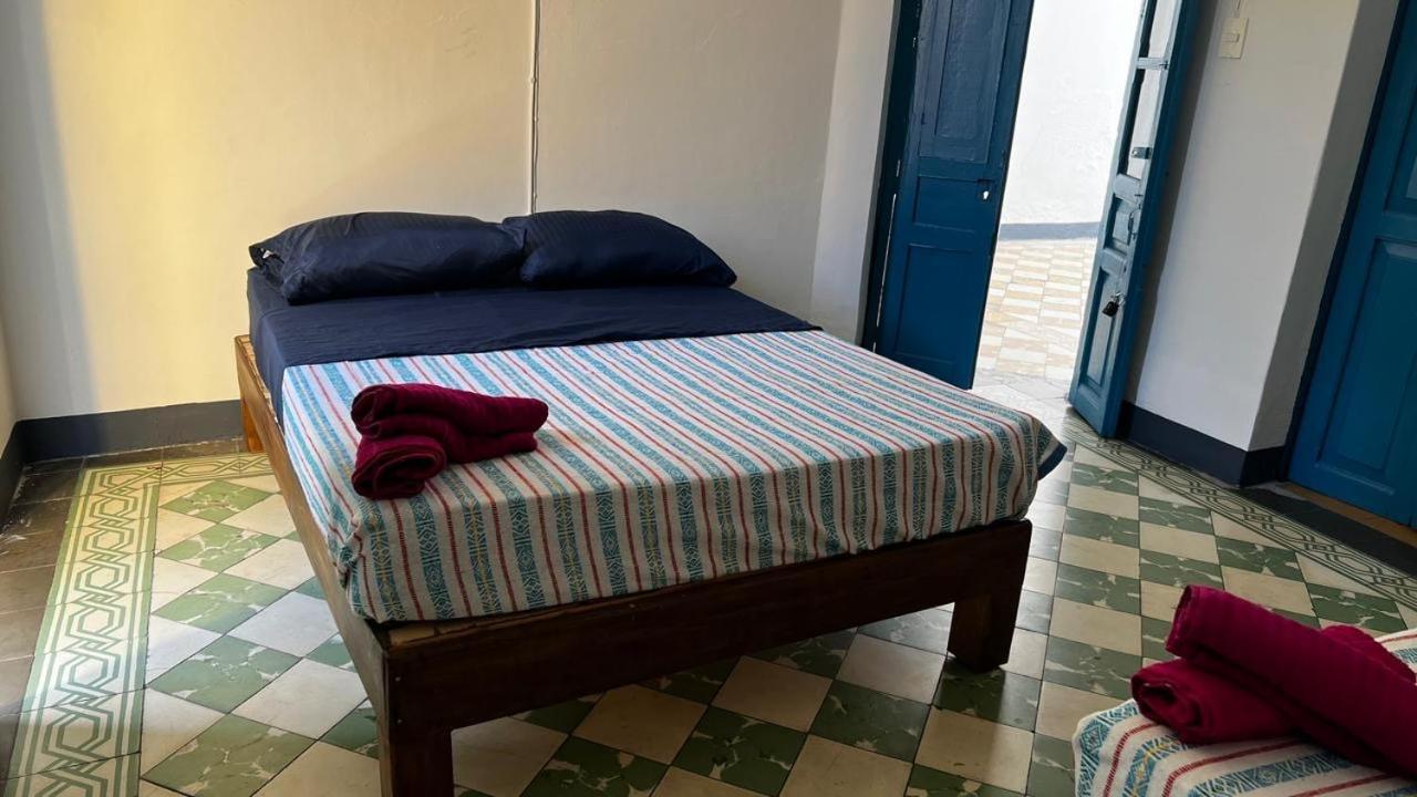 Maria Bonita Vandrarhem Guadalajara Exteriör bild