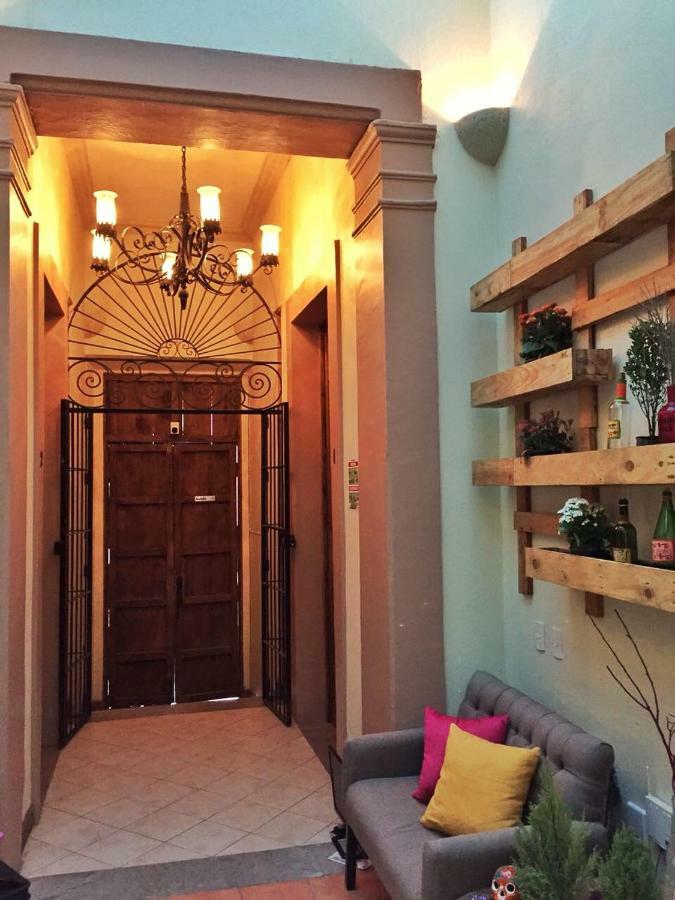 Maria Bonita Vandrarhem Guadalajara Exteriör bild