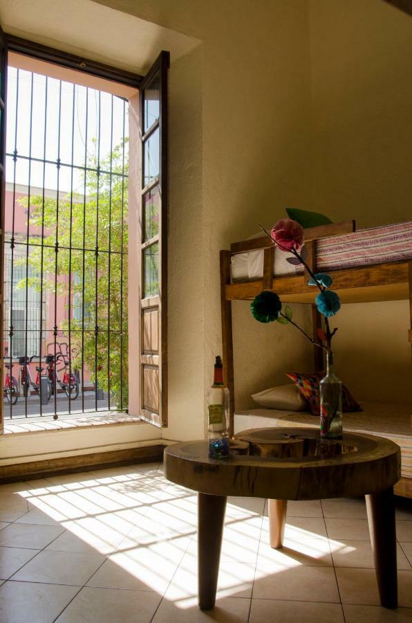 Maria Bonita Vandrarhem Guadalajara Exteriör bild